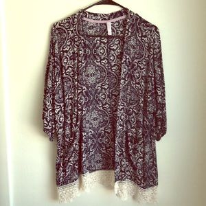 Blue and white print kimono